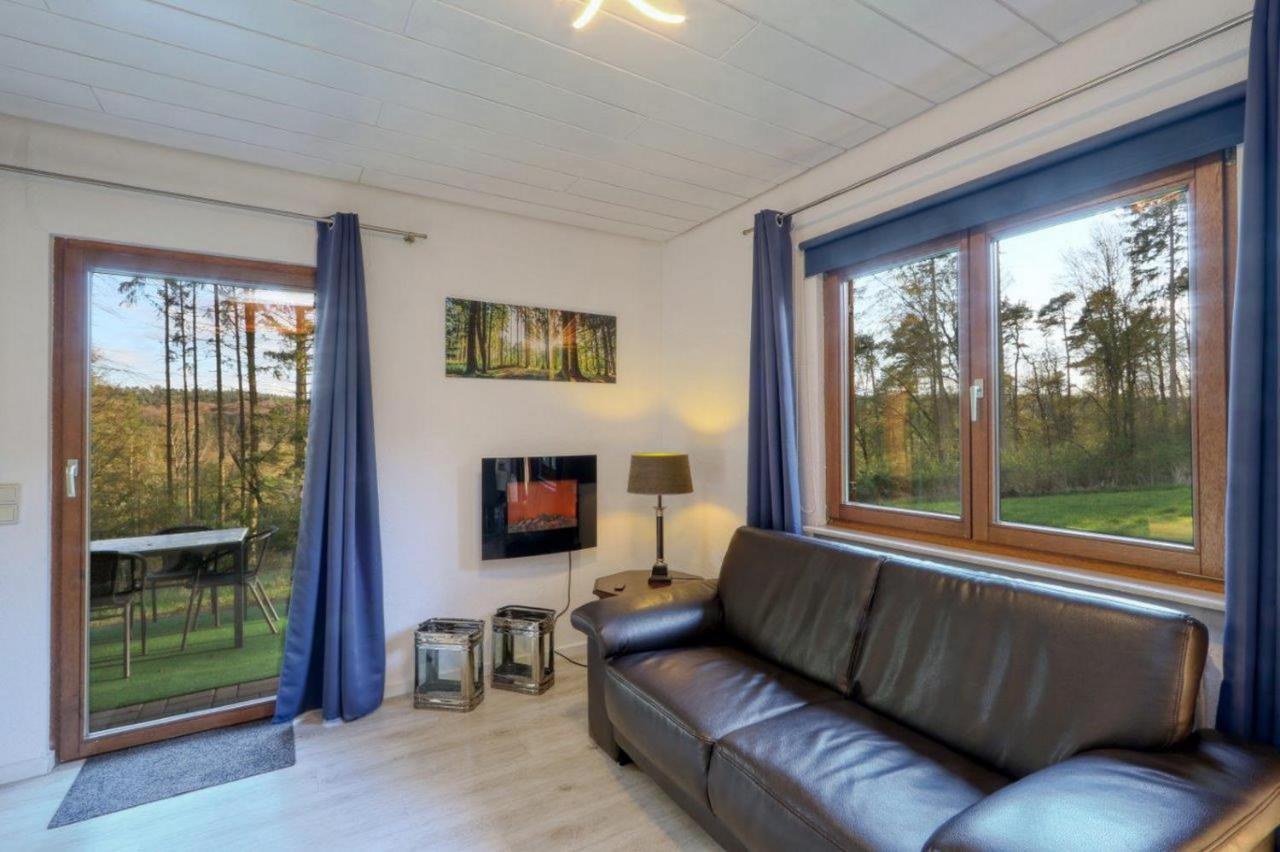 Seepark Kirchheim Ferienhaus Bei Zeta Mit Sauna Exteriör bild
