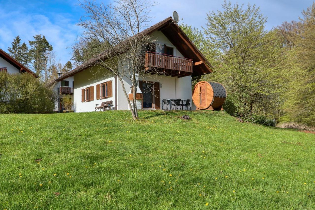 Seepark Kirchheim Ferienhaus Bei Zeta Mit Sauna Exteriör bild